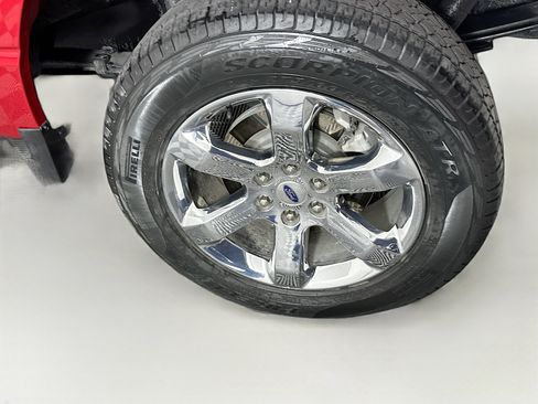 Used 2022 Ford F150 Lariat w/ Equipment Group 502A High AWD/4WD image 11