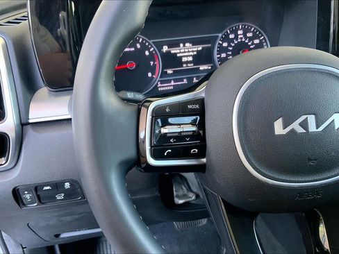 Used 2022 Kia Sorento SX FWD image 24