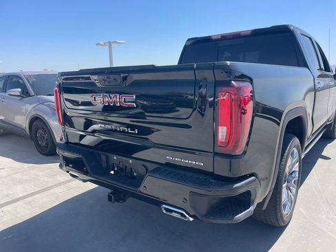 Used 2023 GMC Sierra 1500 Denali w/ Denali Reserve Package image 4