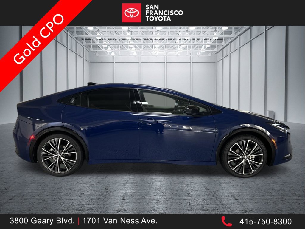 Certified 2027 Toyota Prius XLE FWD image 6