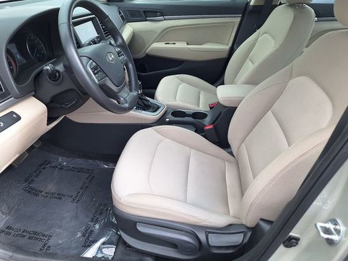 Used 2018 Hyundai Elantra Value Edition FWD image 10