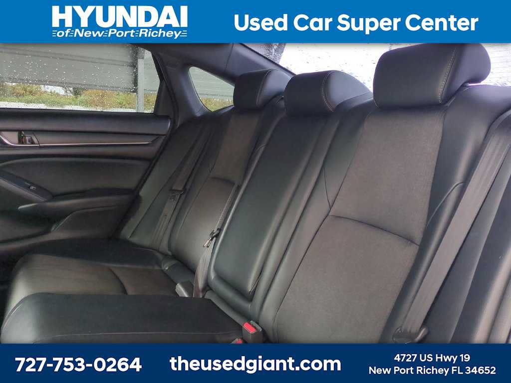 Used 2018 Honda Accord Sport image 13