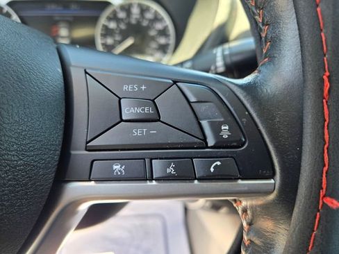 Used 2022 Nissan Sentra SR w/ Midnight Edition image 16