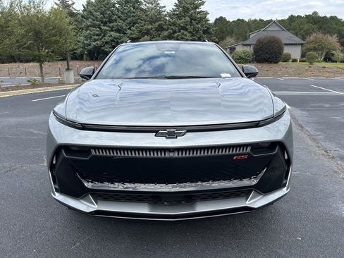 New 2025 Chevrolet Equinox EV RS image 16