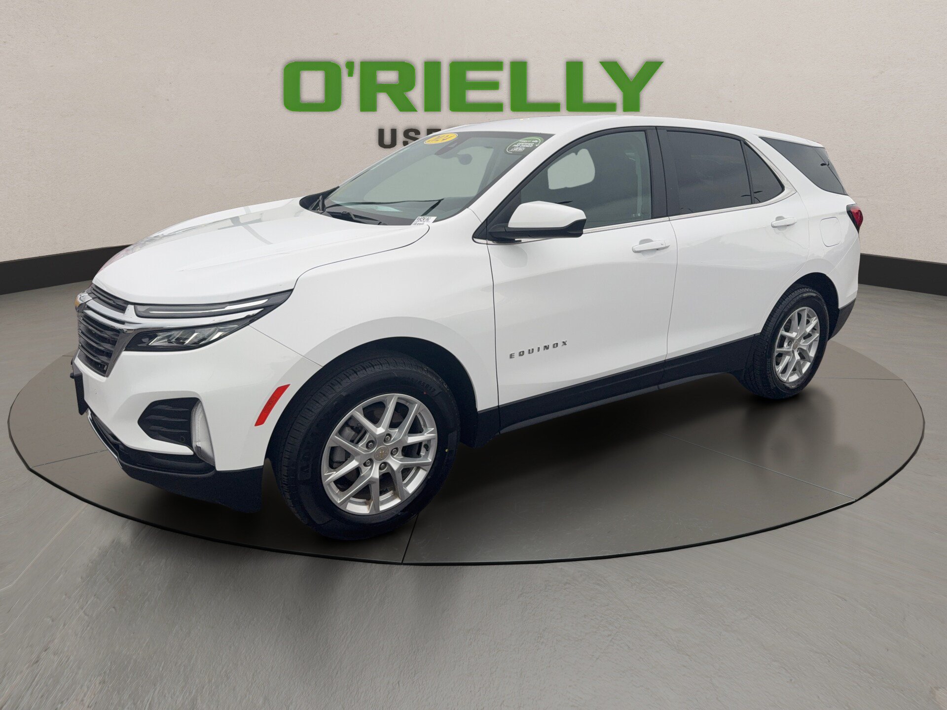Used 2024 Chevrolet Equinox LT AWD/4WD image 2
