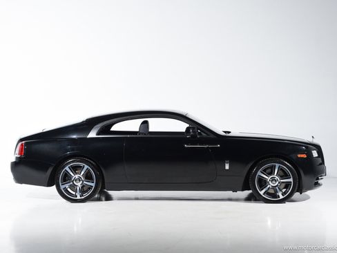 Used 2016 Rolls-Royce Wraith image 8