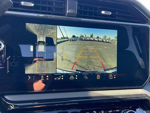 New 2026 GMC Sierra 2500 AT4 w/ AT4 Premium Plus Package AWD/4WD image 20