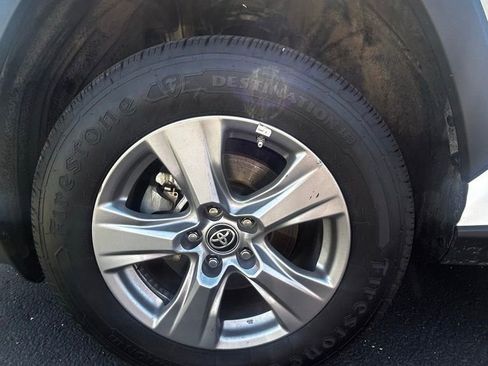 Used 2024 Toyota RAV4 LE AWD/4WD image 3