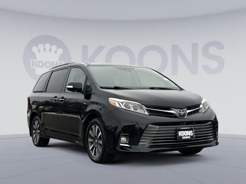 Used 2019 Toyota Sienna Limited Premium image 15