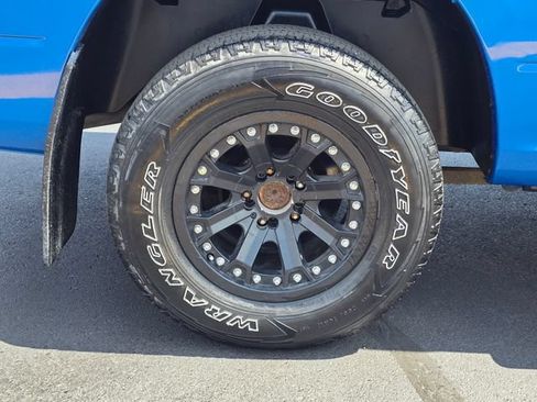 Used 2018 RAM 1500 Sport w/ Hydro Blue Sport Package AWD/4WD image 30