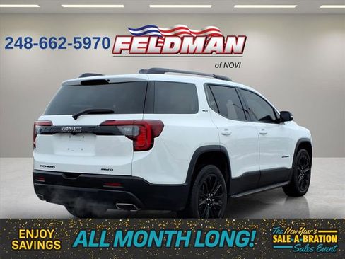 Used 2023 GMC Acadia SLT w/ Elevation Edition image 6