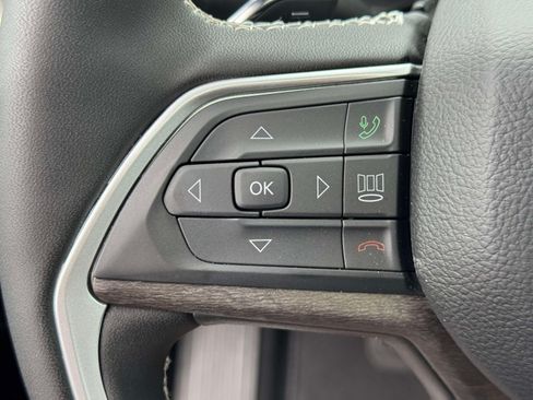Used 2026 Jeep Grand Cherokee Limited AWD/4WD image 20