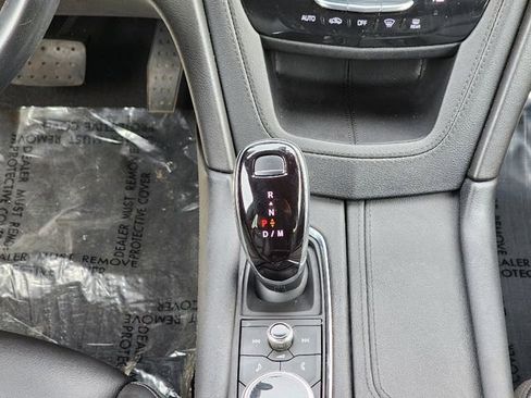 Used 2022 Cadillac XT5 Luxury w/ LPO, Floor Liner Package FWD image 27