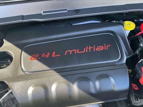 Used 2021 Jeep Compass Limited w/ Sun and Sound Group image 33