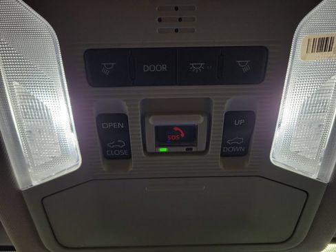 Used 2023 Toyota RAV4 XLE w/ Convenience Package AWD/4WD image 22