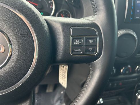Used 2016 Jeep Wrangler Sport w/ Quick Order Package 24S AWD/4WD image 16