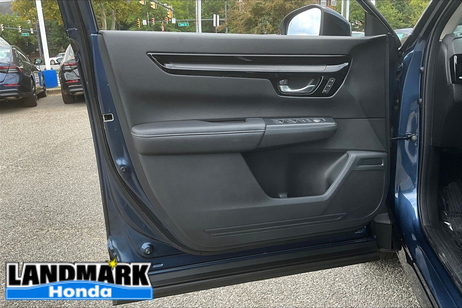 Used 2024 Honda CR-V EX-L image 18
