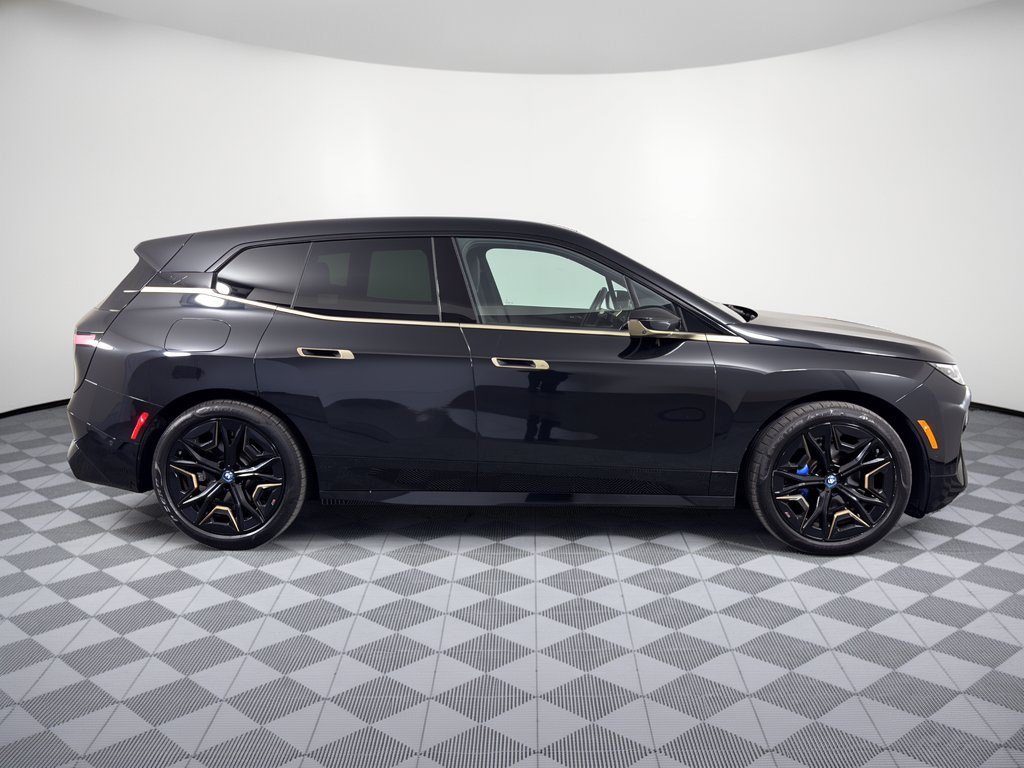 Used 2024 BMW iX M60 AWD/4WD image 8