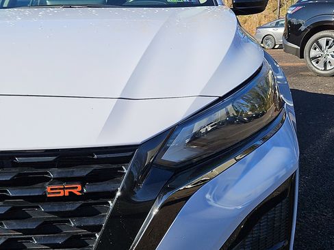 Certified 2023 Nissan Altima 2.5 SR w/ SR Premium Package image 8