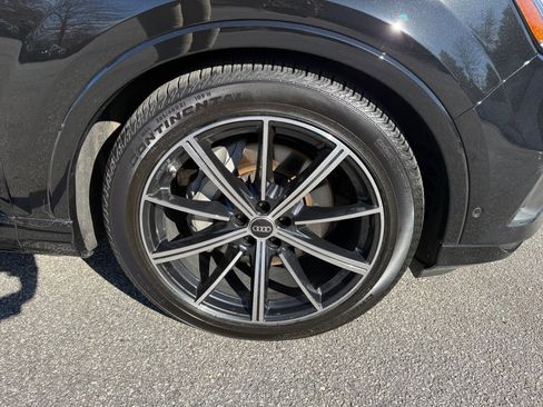 Certified 2024 Audi Q7 3.0T Prestige image 25