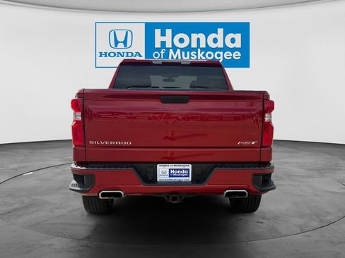 Used 2021 Chevrolet Silverado 1500 RST w/ Z71 Off-Road Package AWD/4WD image 6