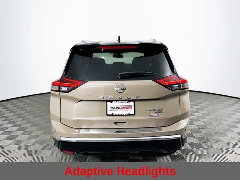 Certified 2024 Nissan Rogue Platinum image 11