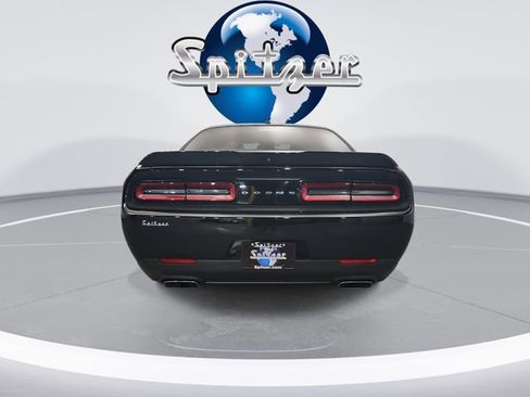 Used 2020 Dodge Challenger R/T image 8
