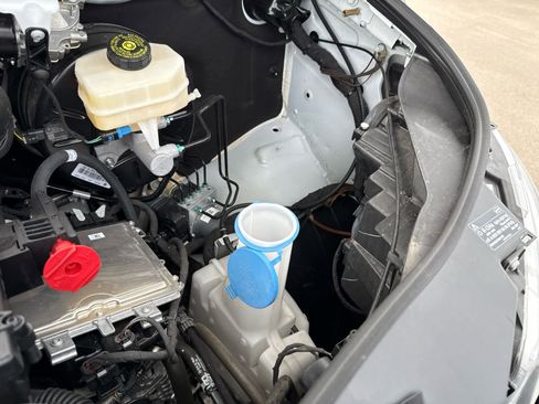 Used 2025 Mercedes-Benz Sprinter 2500 image 27