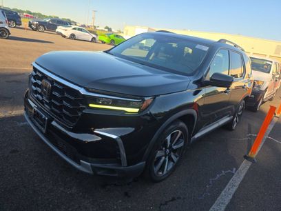 Used 2023 Honda Pilot Touring