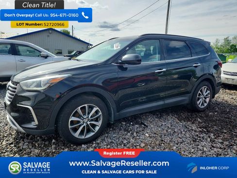 Used 2018 Hyundai Santa Fe SE AWD/4WD image 1