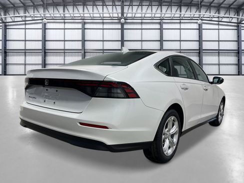 New 2026 Honda Accord LX image 6