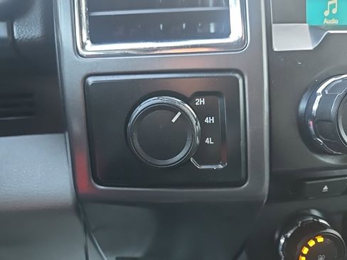 Used 2015 Ford F150 XLT image 51