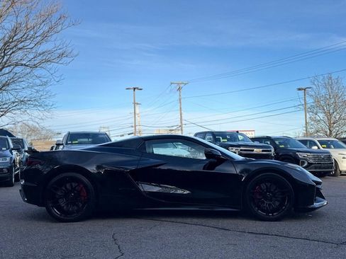 Used 2024 Chevrolet Corvette Z06 w/ Battery Protection Package image 7