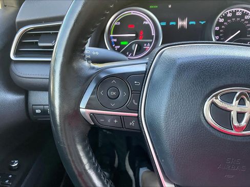 Used 2023 Toyota Camry XLE w/ Navigation Package FWD image 24