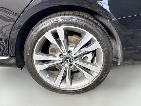 Used 2021 Mercedes-Benz C 300 Sedan image 37