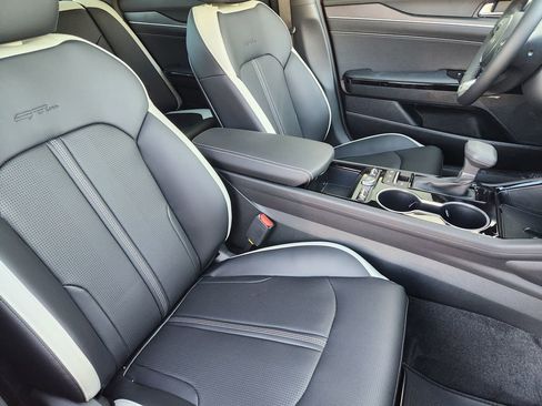 New 2026 Kia K5 GT-Line w/ GT-Line Premium Package image 10