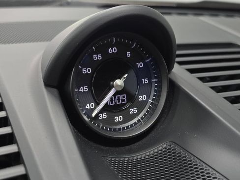 Certified 2021 Porsche 911 AWD/4WD image 21