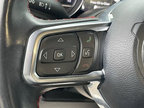 Used 2022 Jeep Wrangler Unlimited Rubicon w/ Cold Weather Group image 28