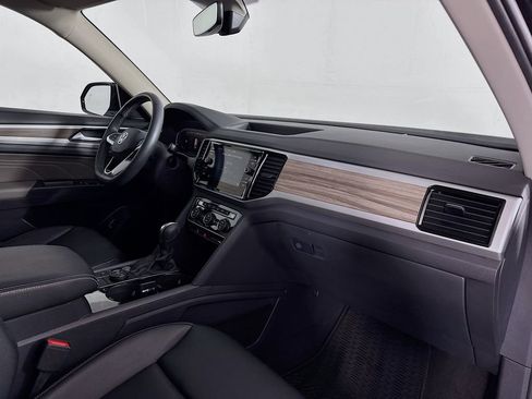 Used 2023 Volkswagen Atlas SEL image 31