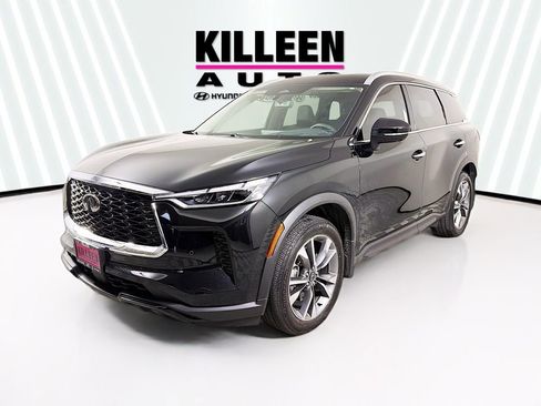 Used 2024 INFINITI QX60 Luxe w/ Vision Package image 3