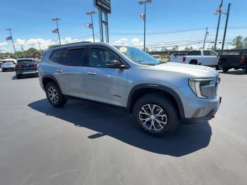 Certified 2025 GMC Acadia AT4 AWD/4WD image 2