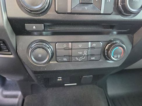 Used 2018 Ford F250 XLT image 14