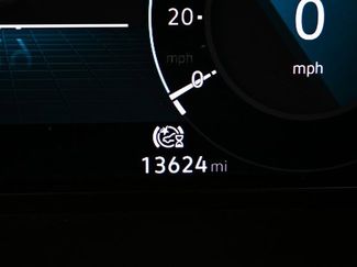 Certified 2025 Volkswagen Atlas Cross Sport SE video 2