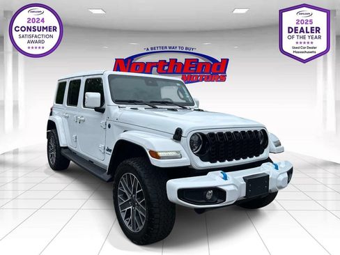 Used 2024 Jeep Wrangler High Altitude AWD/4WD image 1