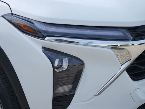 New 2026 Chevrolet Trax LT w/ Driver Confidence Package image 11