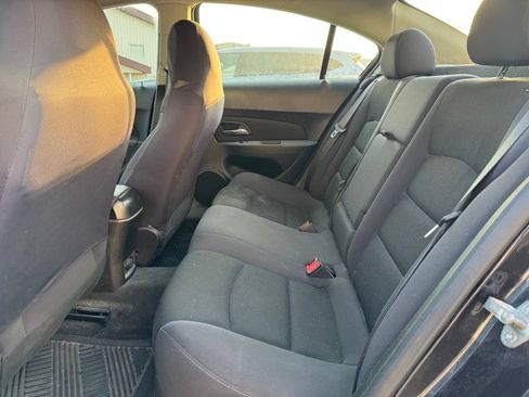 Used 2014 Chevrolet Cruze LT FWD image 5