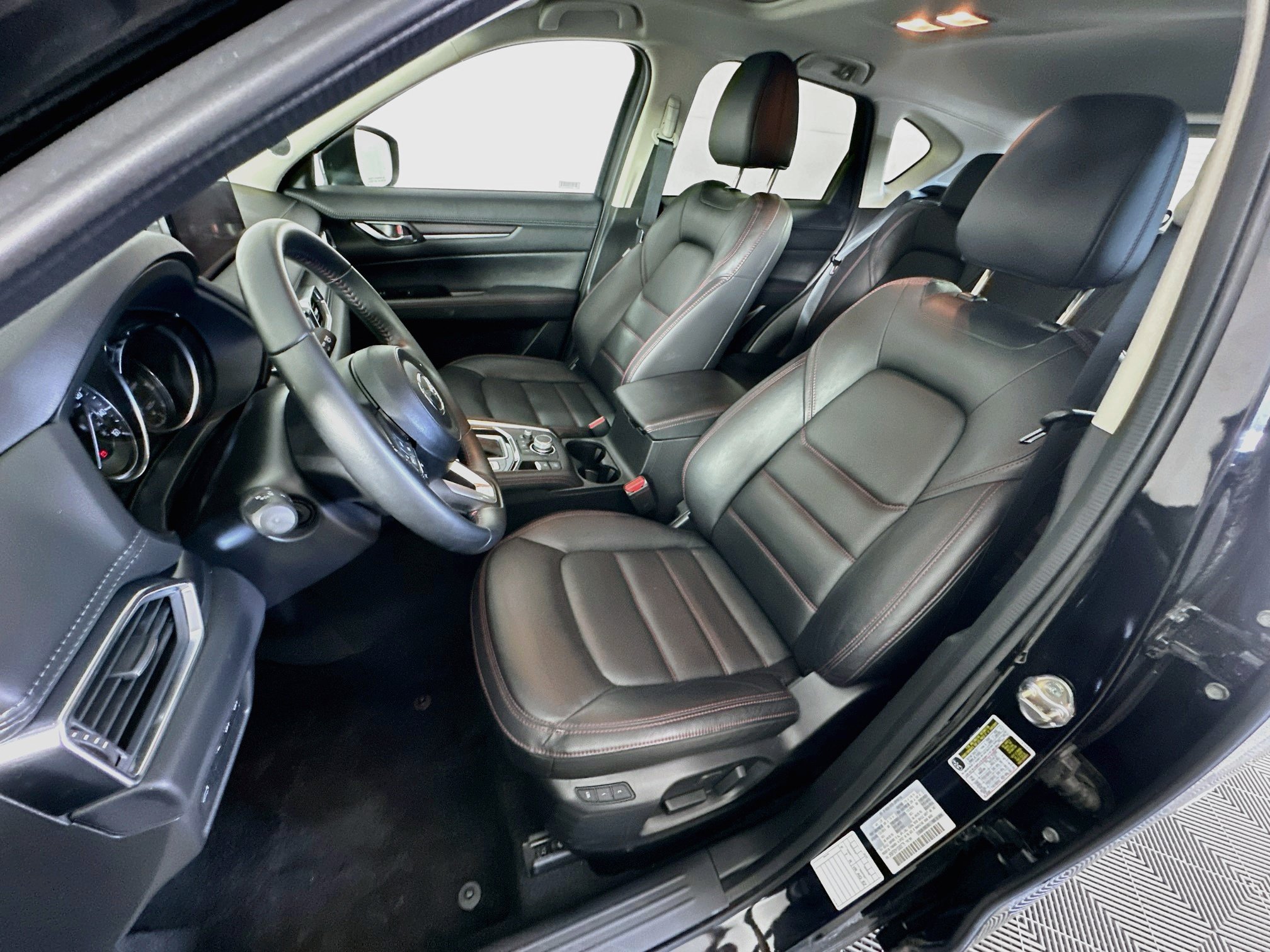 Used 2025 MAZDA CX-5 Carbon Edition AWD/4WD image 13