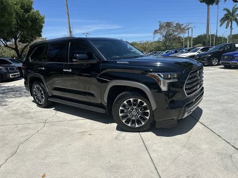 Used 2024 Toyota Sequoia Limited AWD/4WD image 33