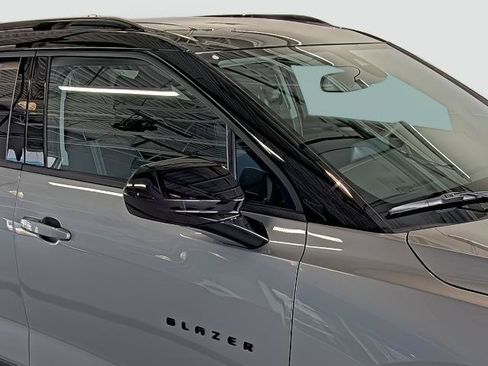 New 2026 Chevrolet Blazer LT w/ Convenience Package FWD image 15