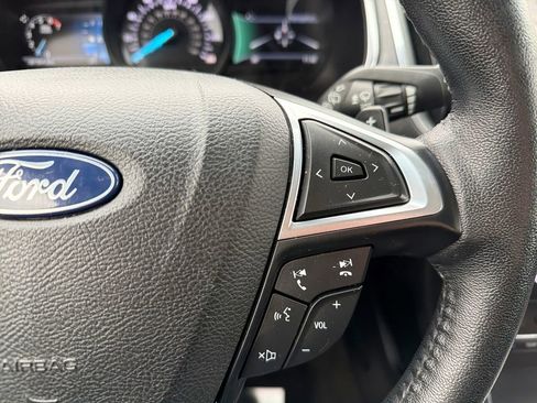 Used 2020 Ford Edge Titanium w/ Equipment Group 301A image 21